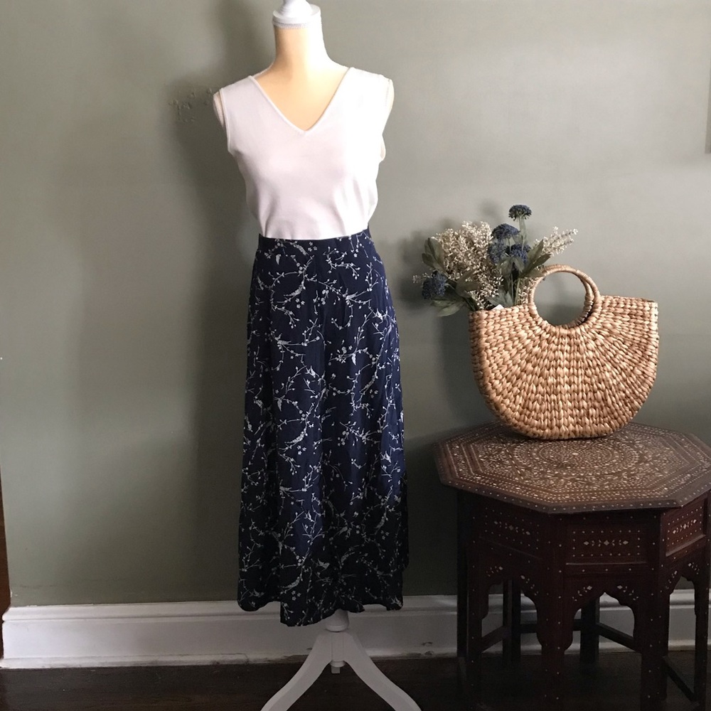 100% Silk Navy Jones New York Petite Floral Skirt